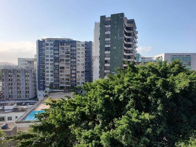 #66 - Apartamento para Venda em Vitória - ES - 2